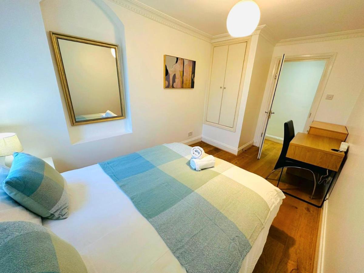 Cosy Home In Kensington - Great Location! 3 Minutes Walk To Earl'S Court Station لندن المظهر الخارجي الصورة