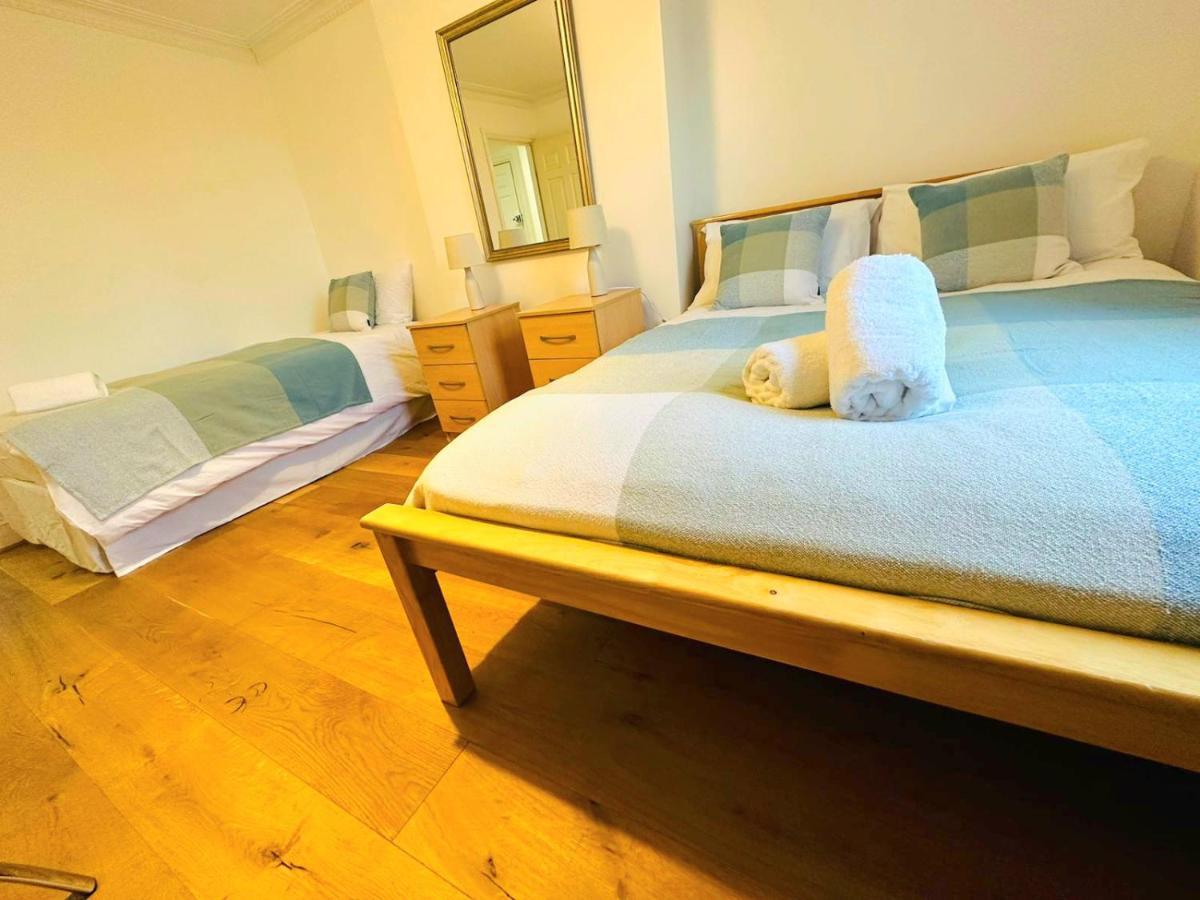 Cosy Home In Kensington - Great Location! 3 Minutes Walk To Earl'S Court Station لندن المظهر الخارجي الصورة